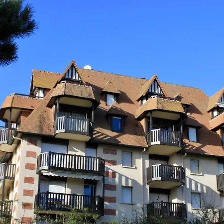 L'hermitage-2 By Interhome شقة